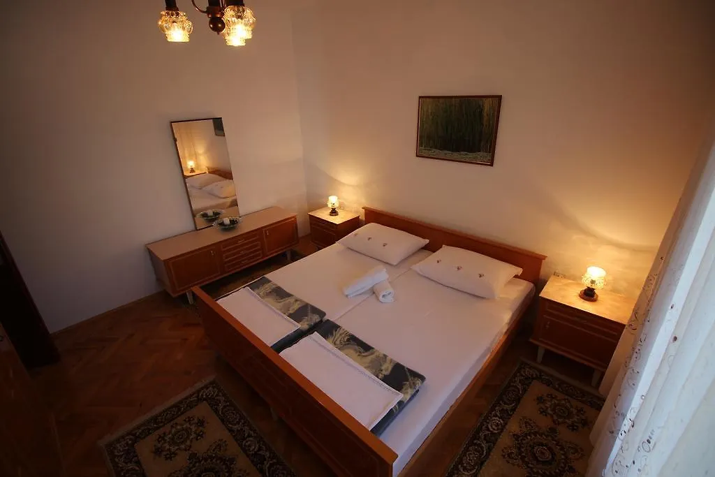 Apartment Dusko Novi Vinodolski Croácia