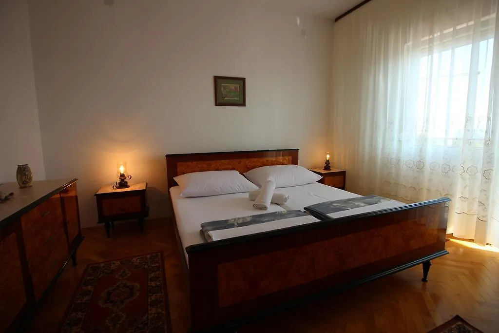 Apartment Dusko Novi Vinodolski